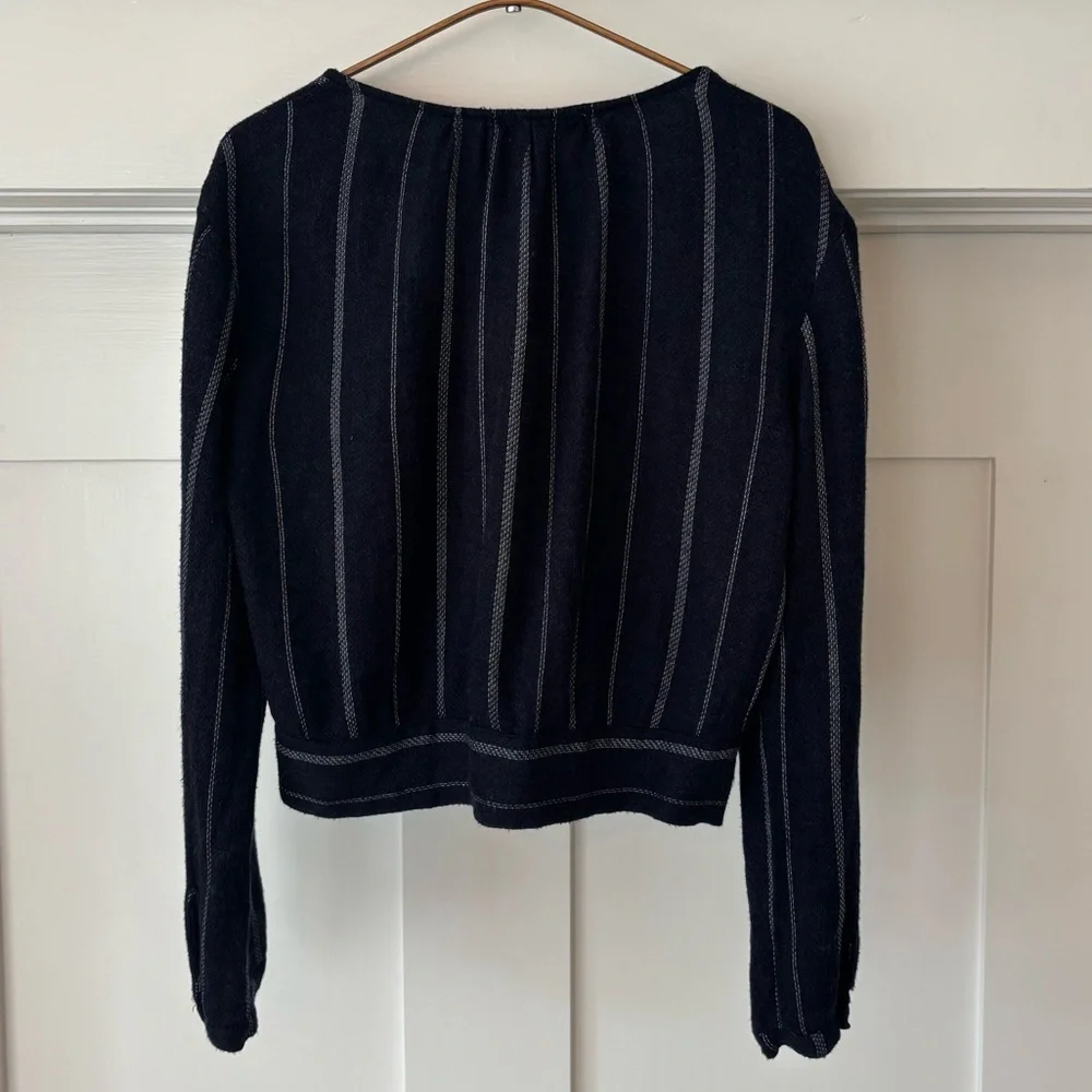 BELLA DAHL Women’s Small Tie Front Sweater Button Down Top Navy Blue P2P 20” - Picture 11 of 12